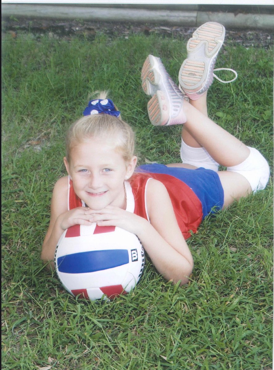 TxWesVolleyball's tweet photo. Another day, another senior to celebrate! Today we will be recognizing #9 Morgan Burns. Morgan is majoring in Business and after college plans to go into Business Management 💙💛🤘🏼 #ramily https://t.co/6b8eBO21CX