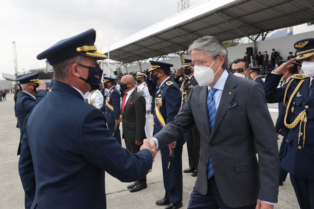 LassoGuillermo's tweet photo. Hoy conmemoramos los 101 años de vida institucional de nuestra gloriosa @FuerzaAereaEc, y la creación de la Aviación Nacional. Mis felicitaciones a las mujeres y hombres que sirven a nuestro país con honor y distinción, y que cada día protegen a los ecuatorianos.

#101AñosFAE https://t.co/nIq8CVRhyU