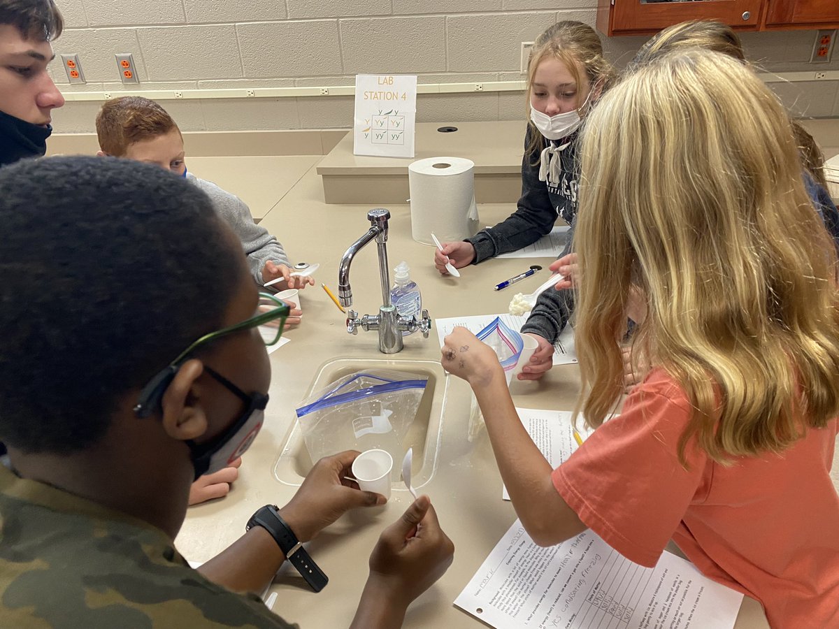 MOMS 7th Grade Science tweet media