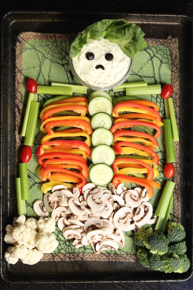 Need something healthy before the candy madness?  Happy Halloween!