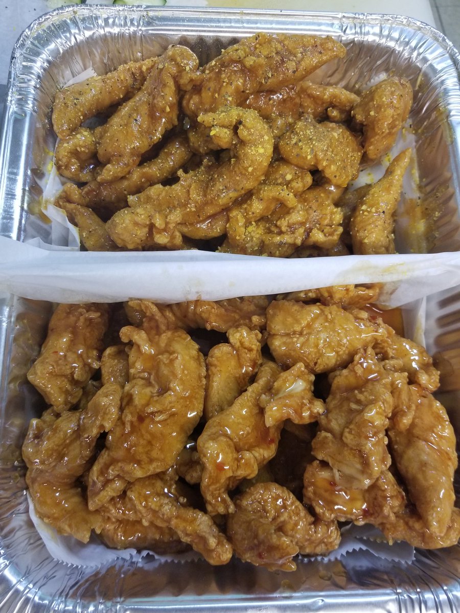 Pattons_Alcorn's tweet image. Special Order? Need to feed a lot of people? Got a group function? We can help. Send us a direct message for pricing. #wingPlatter #sandwichPlatter #casseroles