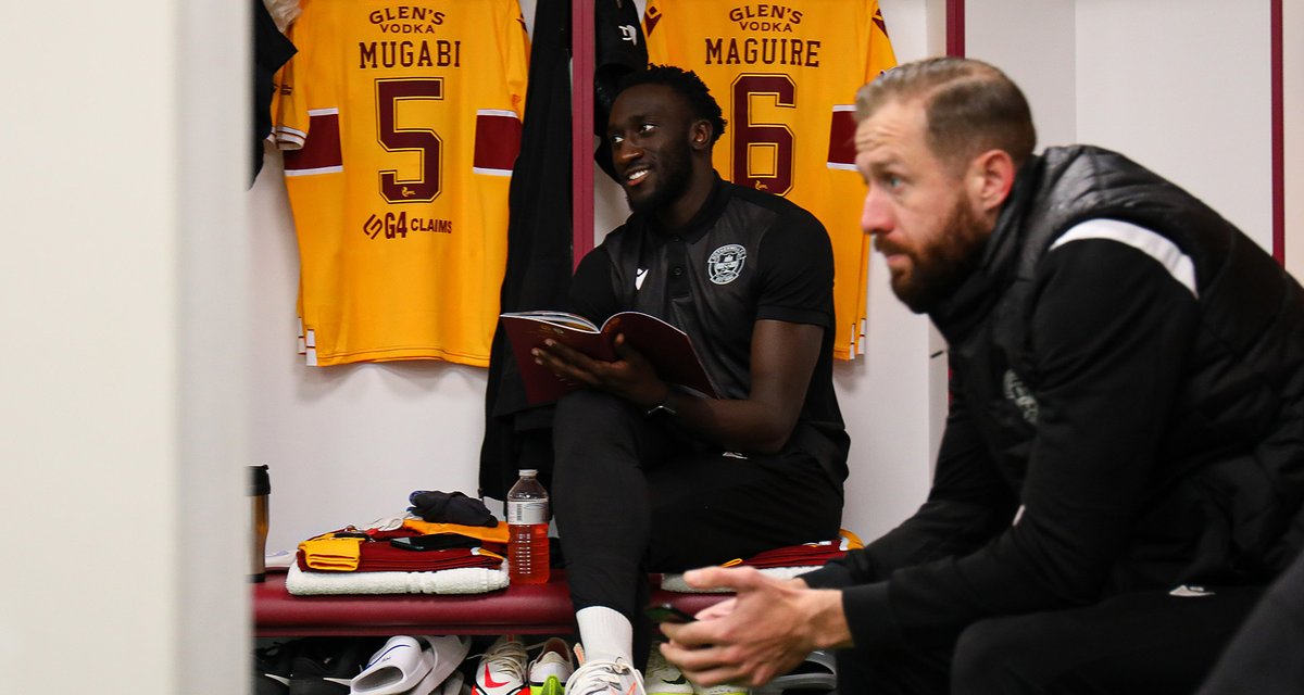 MotherwellFC's tweet photo. Checking in.
// #MFCvSTM https://t.co/eJHsJsQASY