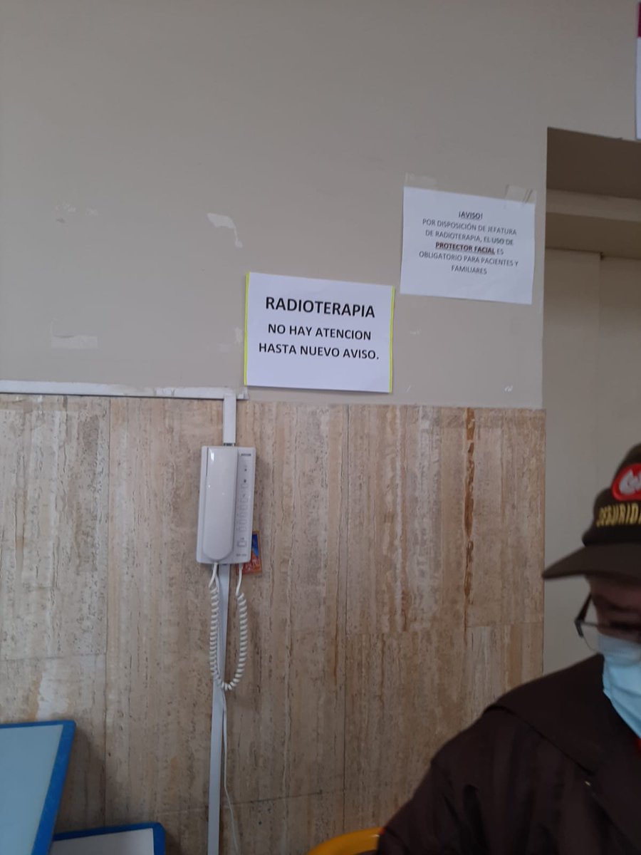 CristelFajardo1's tweet photo. La atención oportuna a los #pacientesoncológicos debería ser una prioridad, mi padre tiene 54 años fue detectado con cancer colorrectal es asegurado en @EsSaludPeru esta siguiendo su tratamiento que consta de 8 quimios y 25 sesiones de radioterapias. Este 21/10 debió empezar PERO https://t.co/xkX3KiDck2