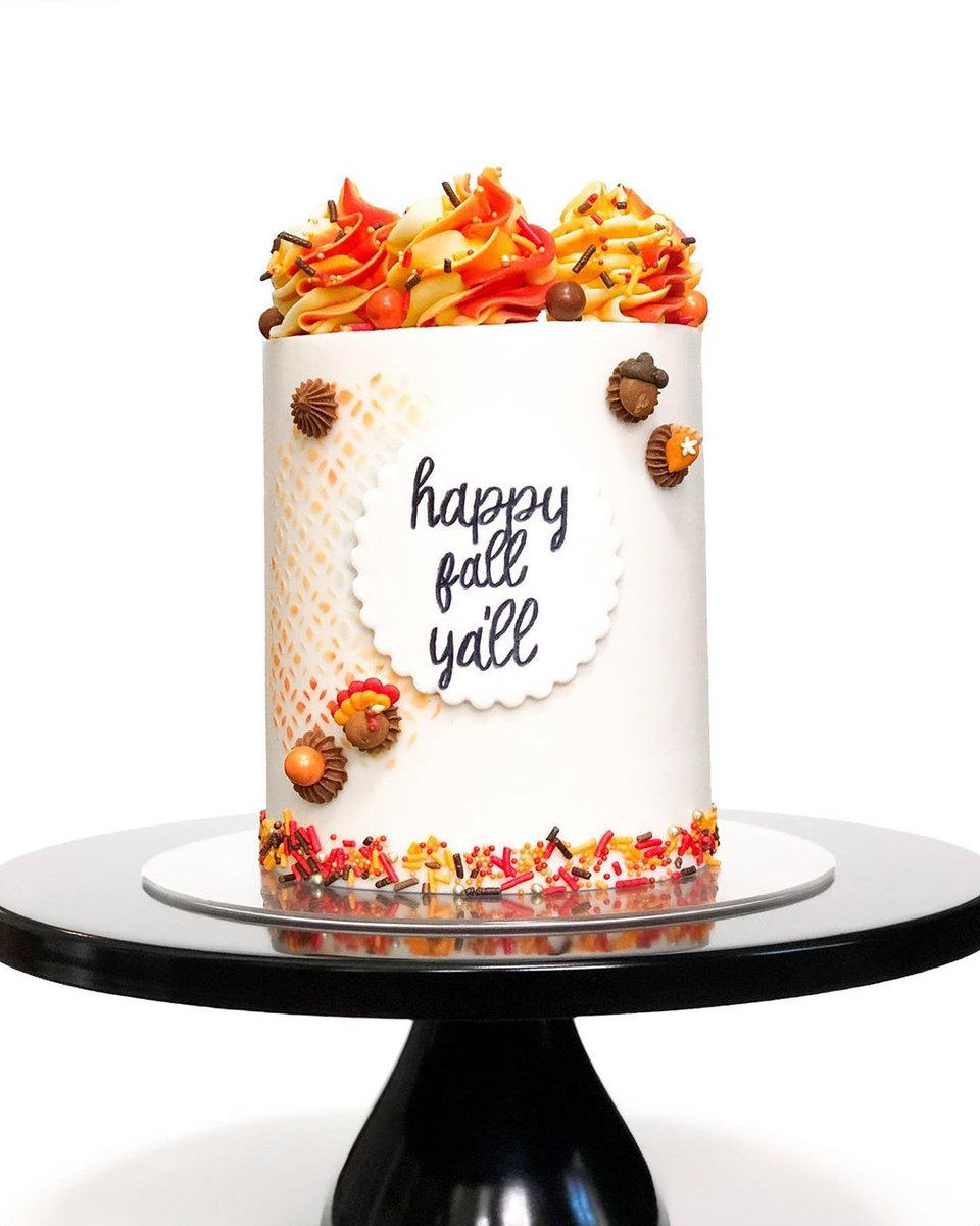 SprinklePopShop's tweet photo. Does anyone make Thanksgiving cakes or just pies?
https://t.co/fTcHSZDp0e
#thanksgivingdesserts #cakedesign #fallcake https://t.co/cUNUMePSjX