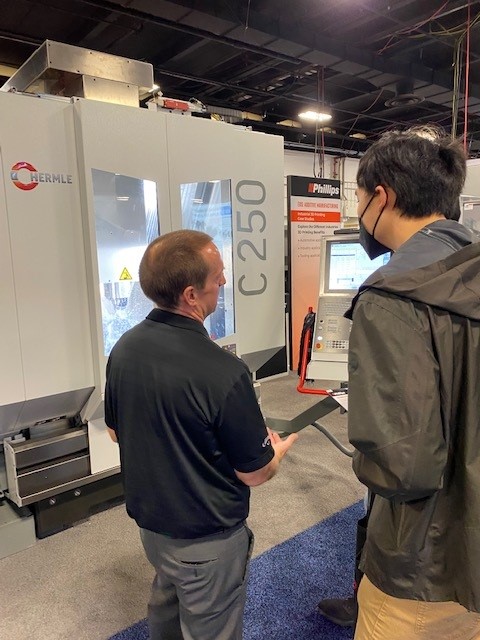 Phillips_Corp's tweet image. Are you at @SOUTHTEC_Expo in Greenville, SC? Don&apos;t miss your opportunity to see Hermle C250 live in action! Stop by booth #509 and say hi at! #SouthTec #Hermle