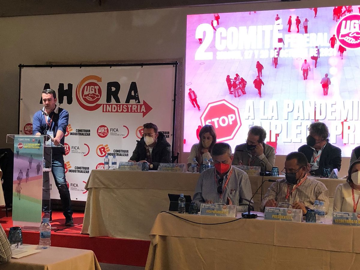 📢Antonio Rudilla, SG de la FICA UGT de Catalunya al 2n Comité Federal de la <a href="/UGT_FICA/">UGT FICA #SalariooConflicto #PactoIndustria</a> 
🗨️"Cal una nova legislació laboral. No anar derogant i fer passos endarrera. Cal regular la subcontractació, anticipar-nos al tancament de les empreses i crear a la LOLS el delegat d'igualtat"