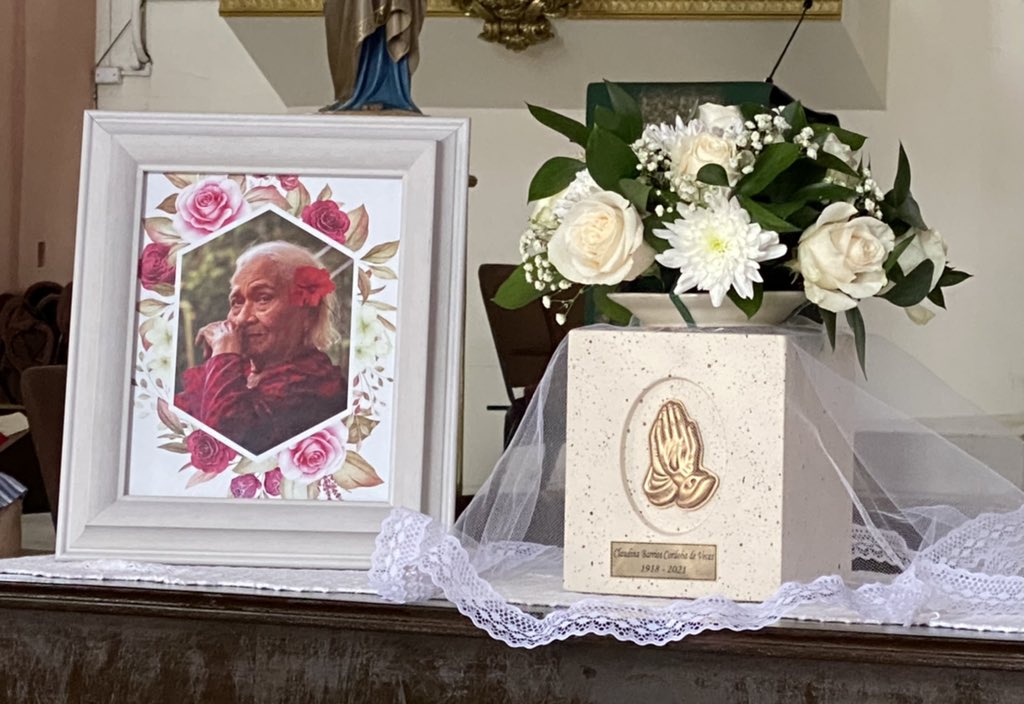 cmp381's tweet image. RIP Abuelita… a life well lived 103 years. 😭😭😭