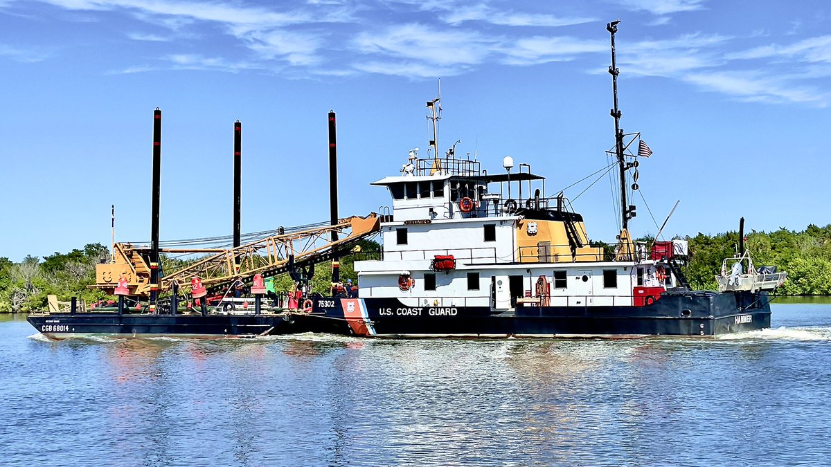 tuddle's tweet photo. Been a minute since I’ve seen a @USCoastGuard barge come down the Indian River!!! #America #ArmedForces #Military https://t.co/Whw4cV0mcf