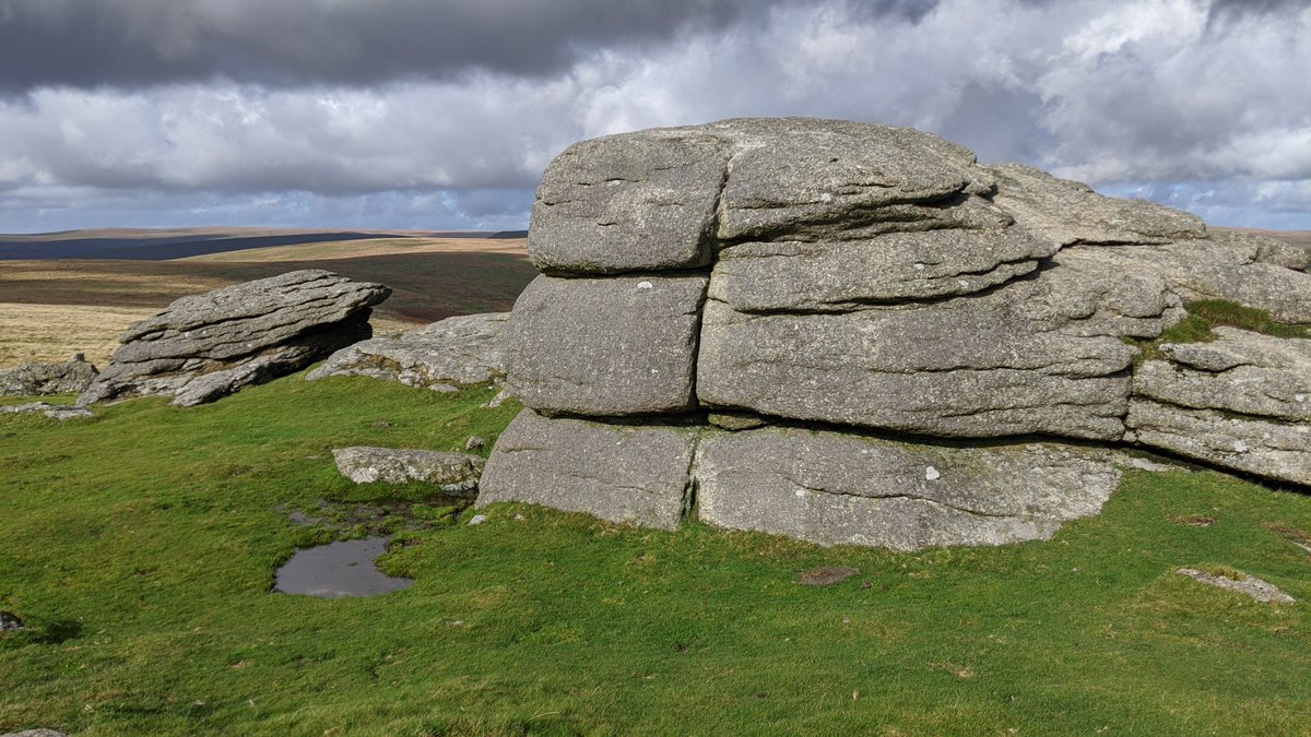 Tor_Bagger's tweet photo. #UgboroughBeaconRocks from Monday's walk on #Dartmoor on the #SouthMoor.
#DartmoorTors #GraniteTors #SouthDartmoor #TorsofDartmoor https://t.co/kITRfgh7C1