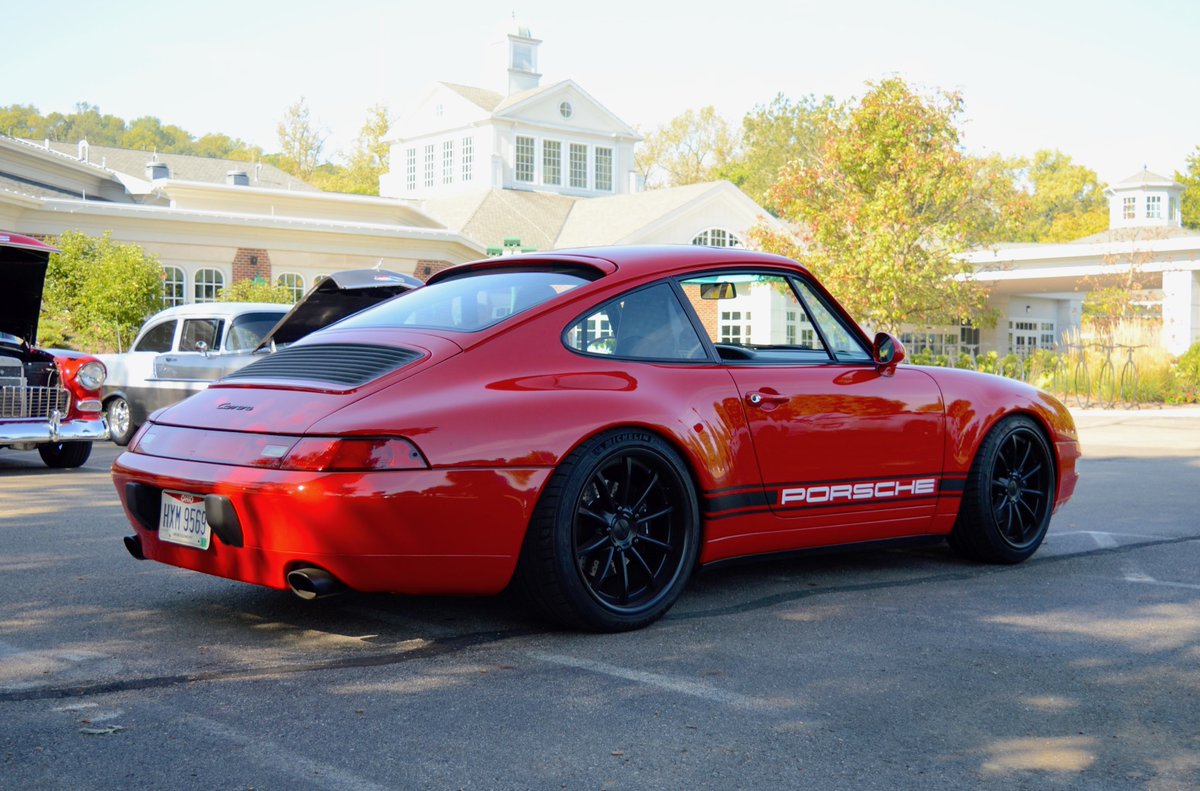 ForgelineWheels's tweet photo. The best 911 ever? Troy’s #porsche #911carrera on #forgeline #ML3C is the last of the #aircooled breed! https://t.co/XlWGft4DqL https://t.co/5RaBxgqyJv
