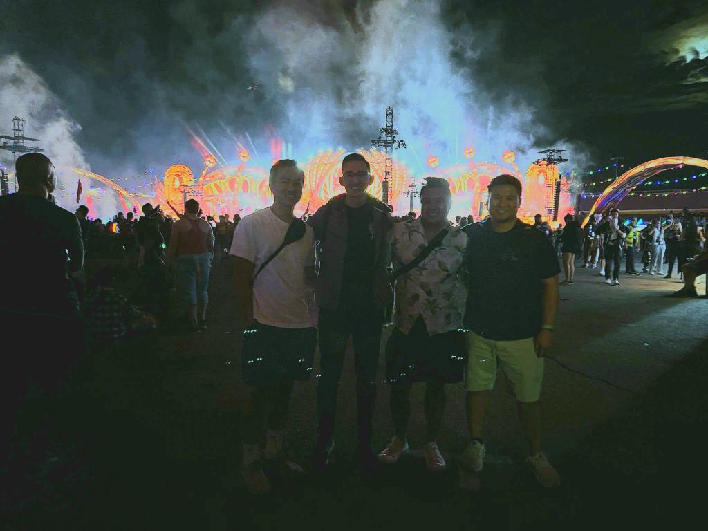 Dan_0612's tweet photo. Las vegas, Nevada -- EDC 2021.  October 21st - 25th. Weather was better than may?!? #domdolla #grum #dustycloud #ericprydz #jasonross best sets of the weekend! https://t.co/KRWNxHfWaO