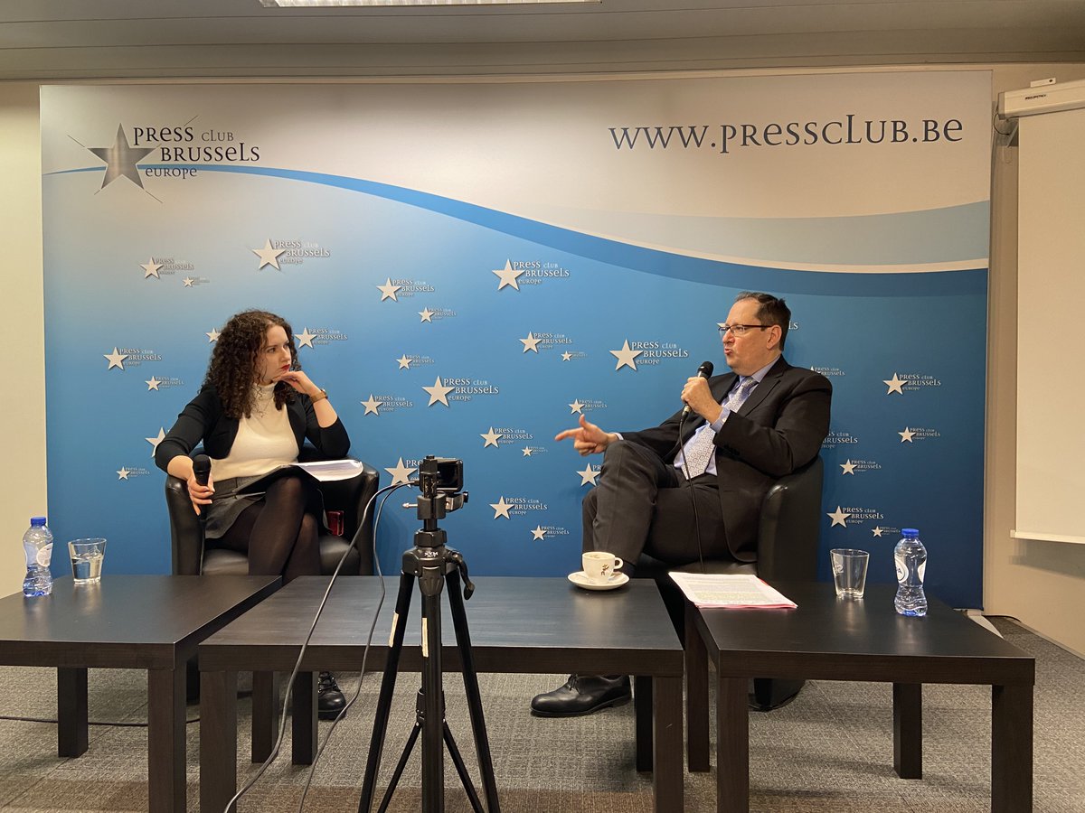 YPFPBrussels's tweet photo. 🎉That's a wrap! We want to thank our speaker Gabriele Cascone from @NATO and all our participants for contributing to this interesting discussion on challenges of NATO’s counterterrorism capabilities at our #YPFPNATOSeries event tonight https://t.co/ucEveOjJYj