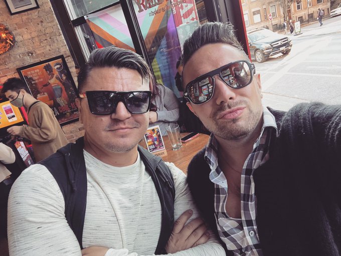 Bro vibes 

.
.⁣
.⁣
.⁣
.⁣
#gaybros #gayjock #gaycute #gayfitness #gayhunk #gaymexico #gayfrance #gaystagram