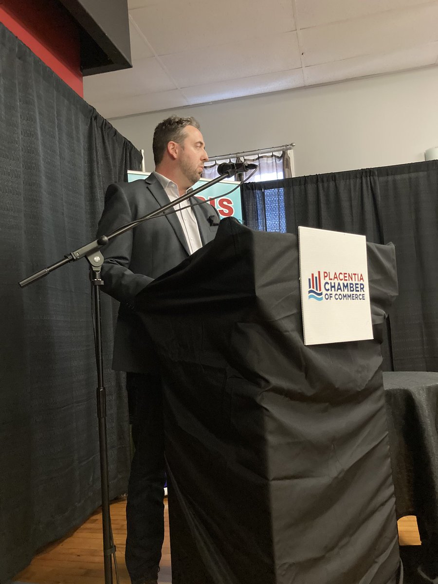 PamConstantine1's tweet photo. Ray Greene @PortofArgentia introduces closing keynote speaker @Andrew_Parsons1 Minister of Energy, Industry and Technology @TownofPlacentia @PACCNL sharing positive news about the growth in this sector of @GovNL #PBIS2021 #BackonDeck https://t.co/JjEMCRrpvF