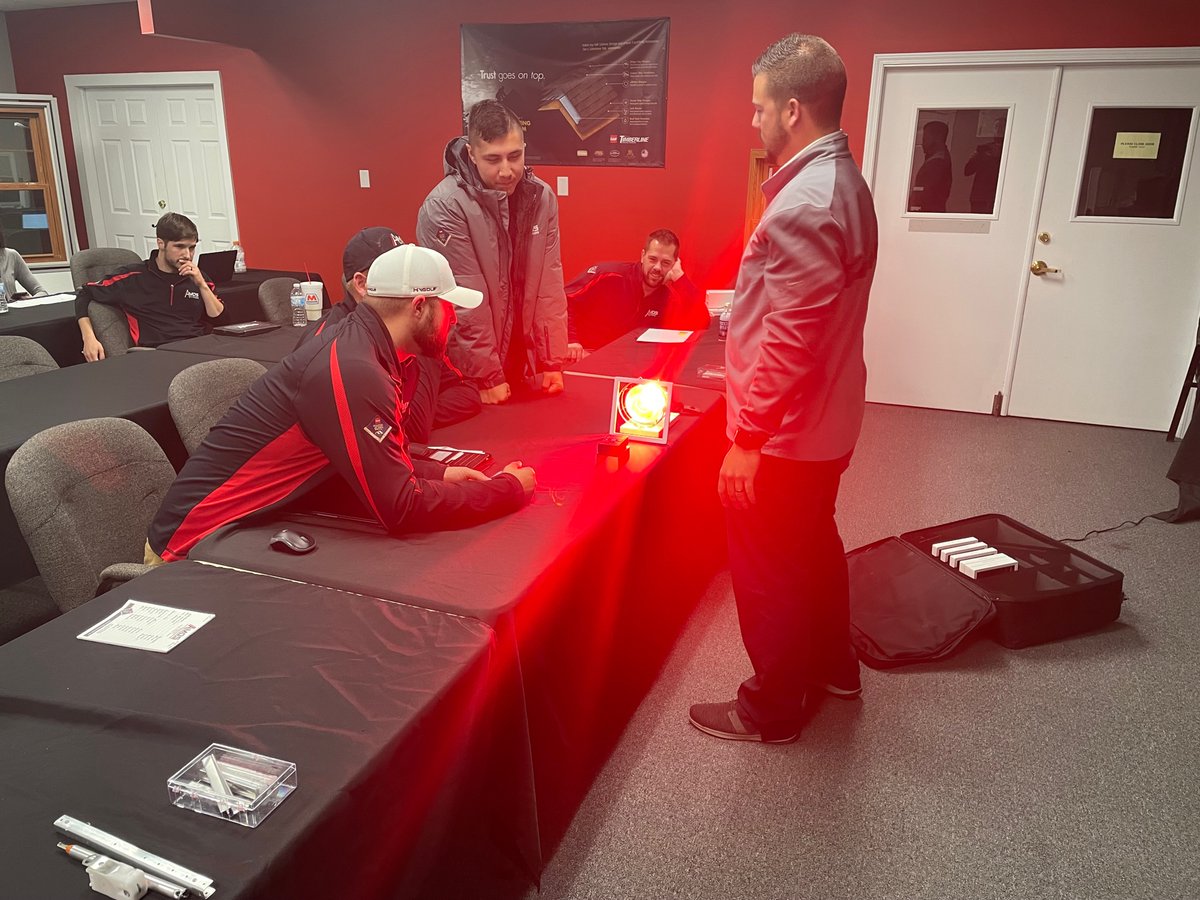 AmosExteriors's tweet photo. Window efficiency demo fun. We never stop training our team to better serve you. Want to learn more about replacement windows. Call or text us today for Free demo and estimate 317-359-3414
#teamtrainingday #windowefficiency #replacementwindos #familyowned #50yearsinbusiness https://t.co/8meFHE6wui