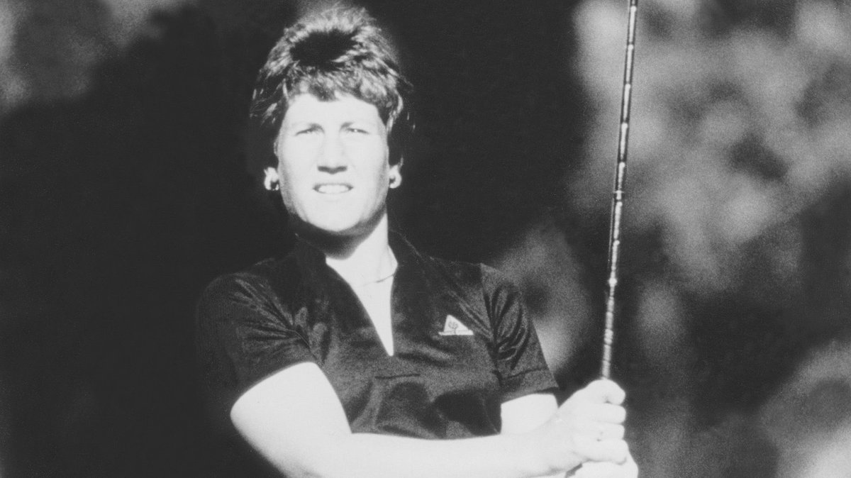 Wishing a happy birthday to 35-time <a href="/LPGA/">LPGA</a> winner, six-time major champion and 1993 HOF inductee, Patty Sheehan (<a href="/gr8parr/">Patty Sheehan</a>).