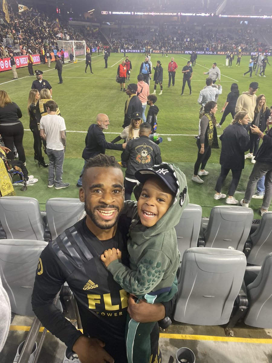 Rvheem_'s tweet photo. What it’s all about at the end of the day https://t.co/NHGlIdUoWH