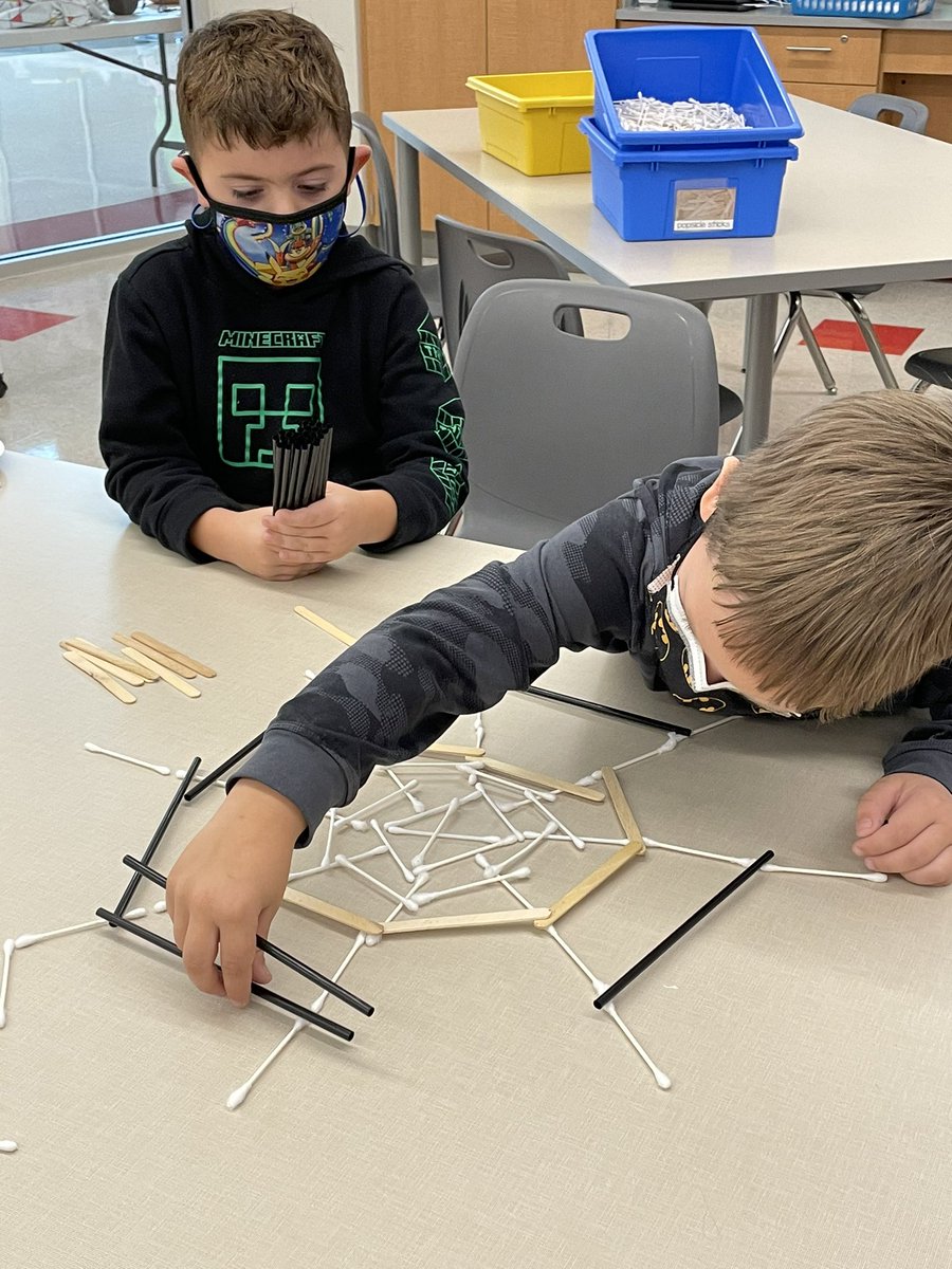 HHSTEM_kskladai's tweet photo. Halloween STEM is in full swing at @HH_Schools. Today at @CrookedBilletES Mrs. Meehanโs 1st grade class listened to stories about spiders and then worked together to make their own spiderwebs! #STEMeducation #elementaryengineering #HHSD #STEM2021 #halloweenstem https://t.co/lO5nQ8wAP9