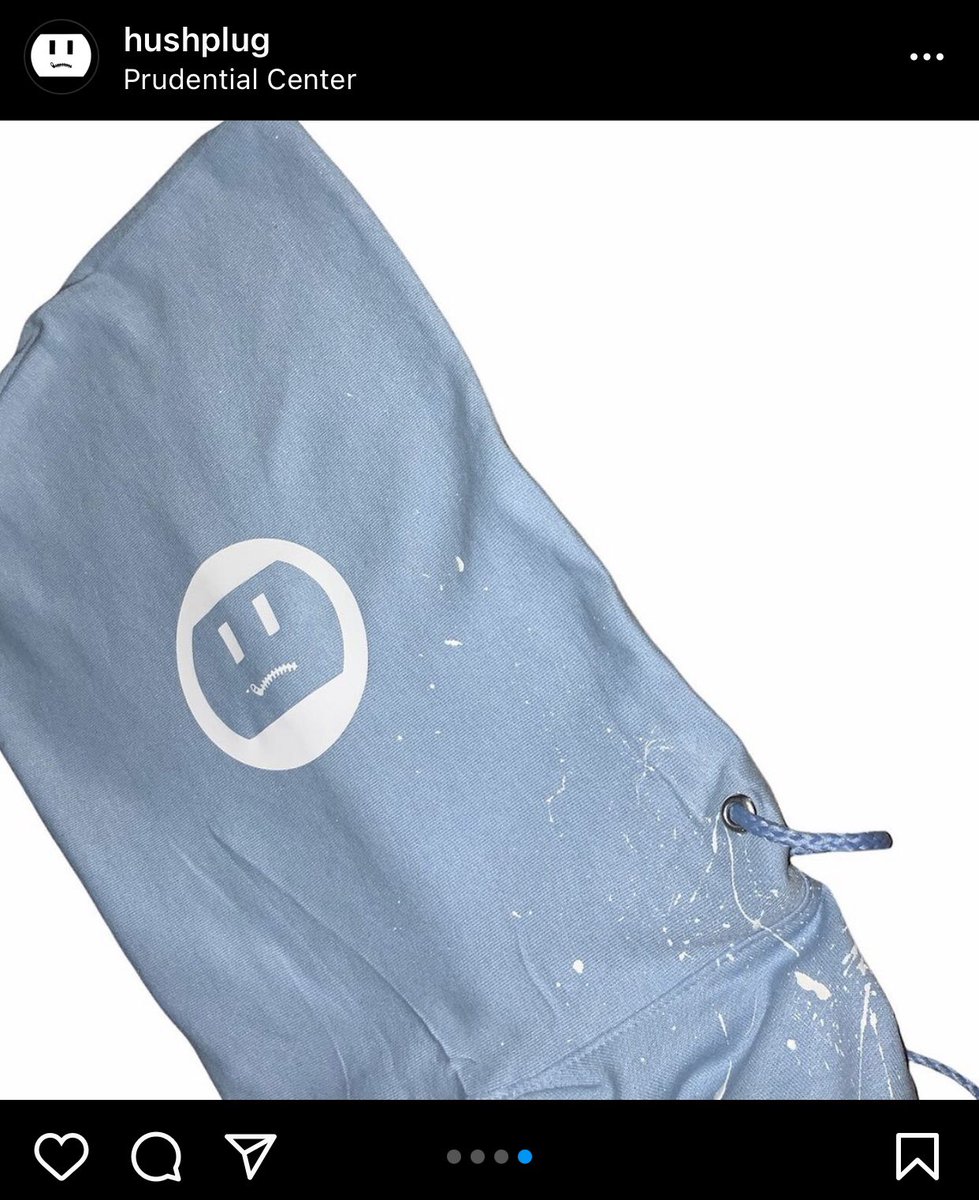 hushplug's tweet image. hushplug.com 
Fall Szn = Hoodie Szn
🤐🔌🔥💙💛
#hushplug #art #urbanwear #fashion