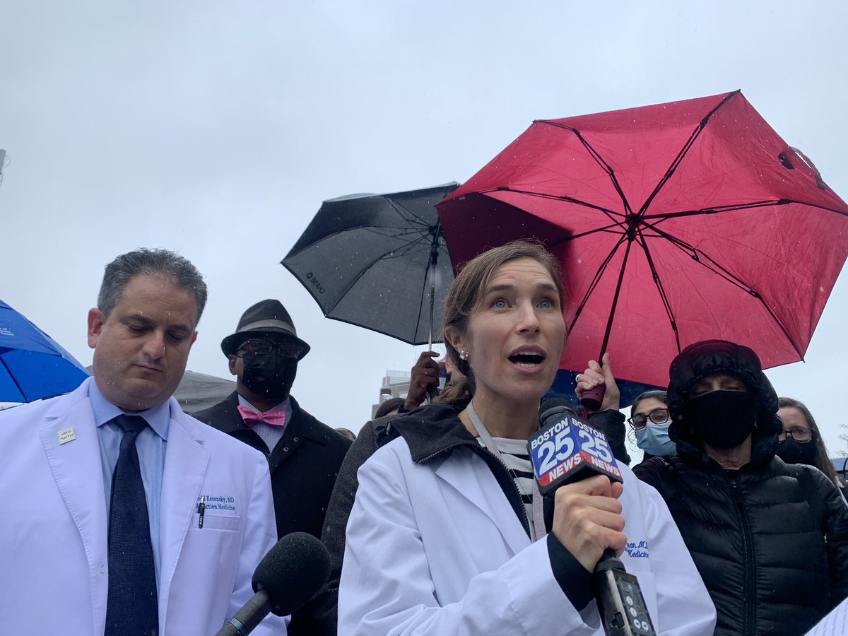 Tori Bedford tweet media