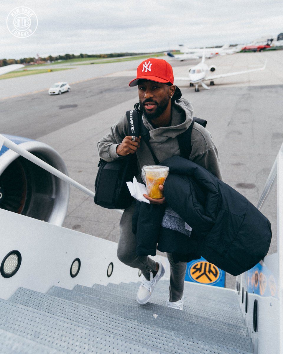 nyknicks's tweet photo. Back on road 🛫 https://t.co/o7uulFDtCS