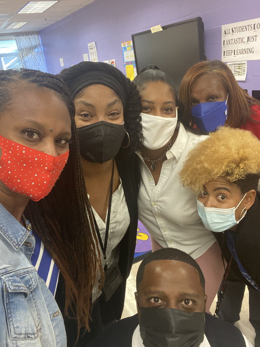 MeganDEBland1's tweet photo. Super Dope Team #missingtwo @APSFinchEagles https://t.co/Ny6Vmpys2J