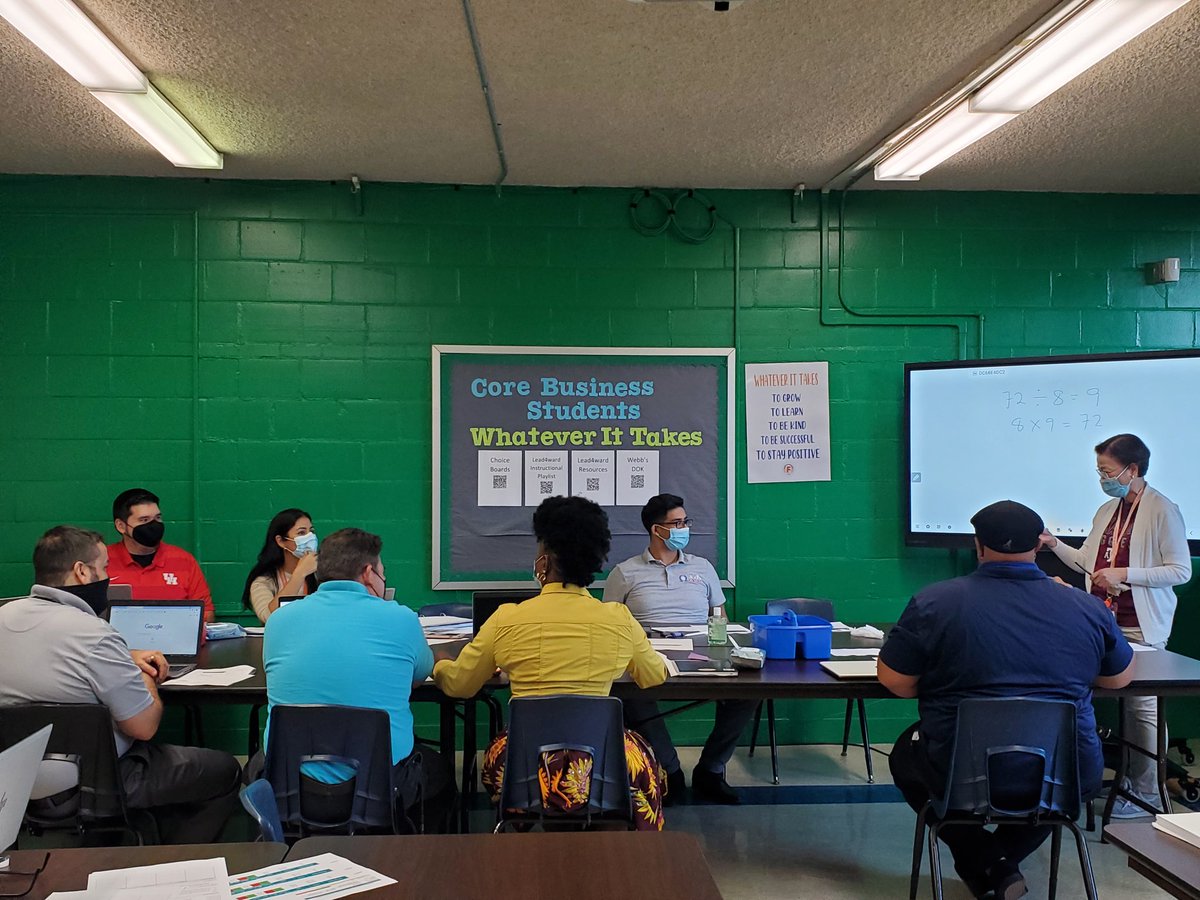Great Math PLC today! Ms. Bucal leading the <a href="/Fonville_MS/">Fonville Middle School</a> math department in an At-Bat lesson. #WhateverItTakes #FalconPride <a href="/igsandate/">Irma Sandate</a> <a href="/VivasMister/">mr._vivas</a> <a href="/EVA_KBailey/">Kasey Bailey</a> @HISDMiddleSchls