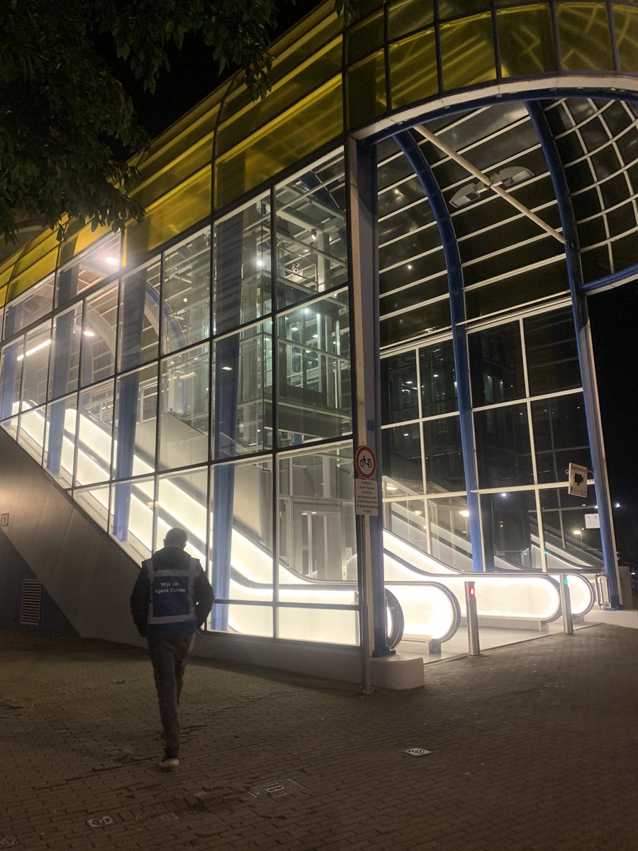 WAS_Rokkeveen's tweet photo. Het team Buurtpreventie WAS Rokkeveen was vanavond weer actief in de wijk. #wijkenagentsamen #buurtpreventie https://t.co/CWjxysWoLc