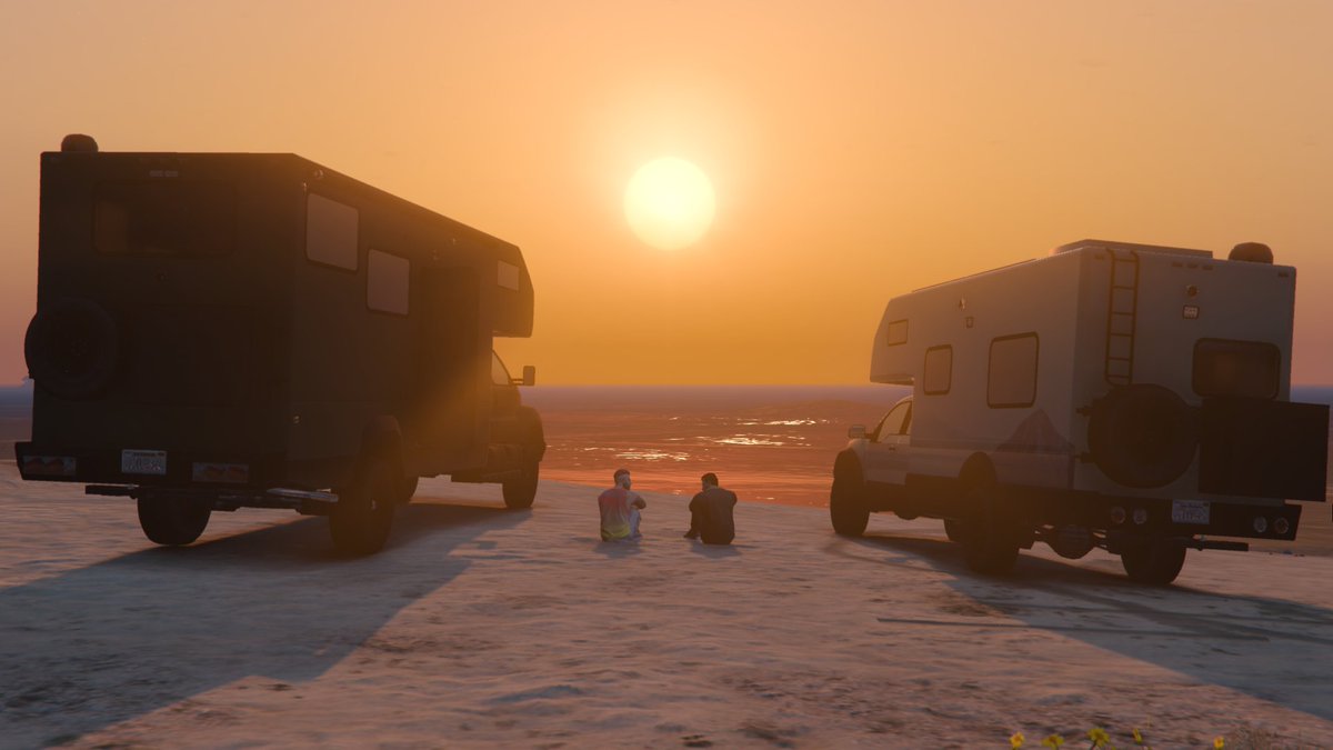 FlouversL's tweet photo. Pour la montagne, les lacs, les forêts ou les plages, tout est bon prétexte à louer un camping-car, en exclusivité chez Flouvers ! 🌄
Pour l'occasion, on vous offre une lunchbox pour votre premier repas en maison mobile ! https://t.co/9v8cqKmLAb