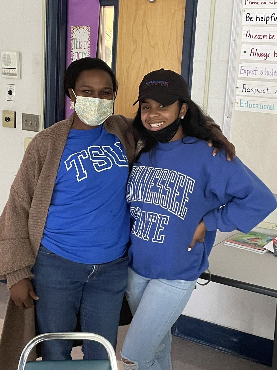 DrNKArrighi's tweet photo. STEA members showing their TSU spirit! #TSUBLUE #Homecoming2K21π https://t.co/efG3UlyN5l