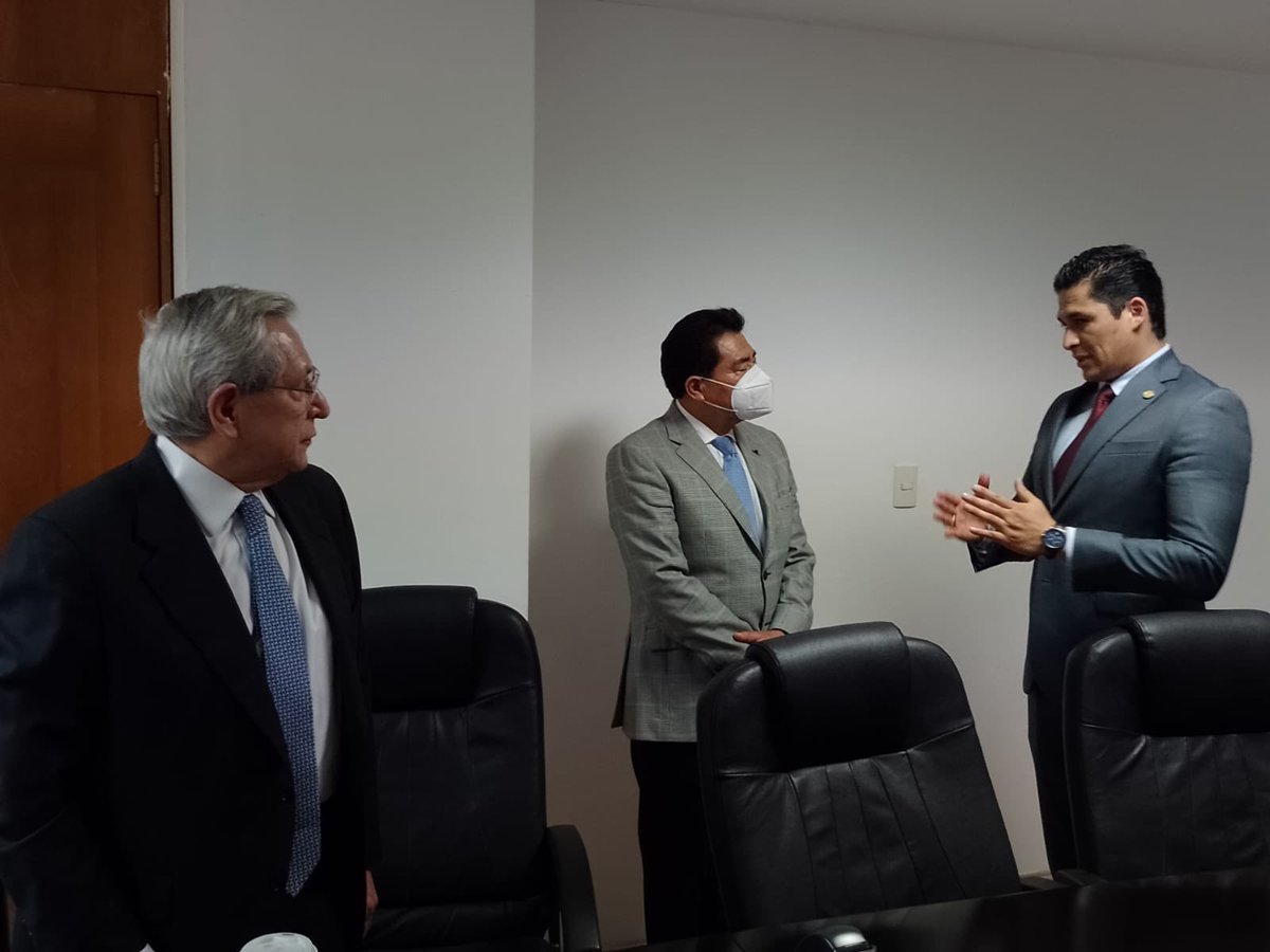 Nuestro Pdte. <a href="/NotLopezJuarez/">Ponciano López Juárez</a> participó en la Instalación de la Comisión Registral, Notarial y Tenencia de la Tierra del <a href="/Congreso_CdMex/">Congreso de la Ciudad de México</a>, donde refrendó la disposición a continuar trabajando en la construcción de un marco jurídico para dar certeza al patrimonio de las familias.