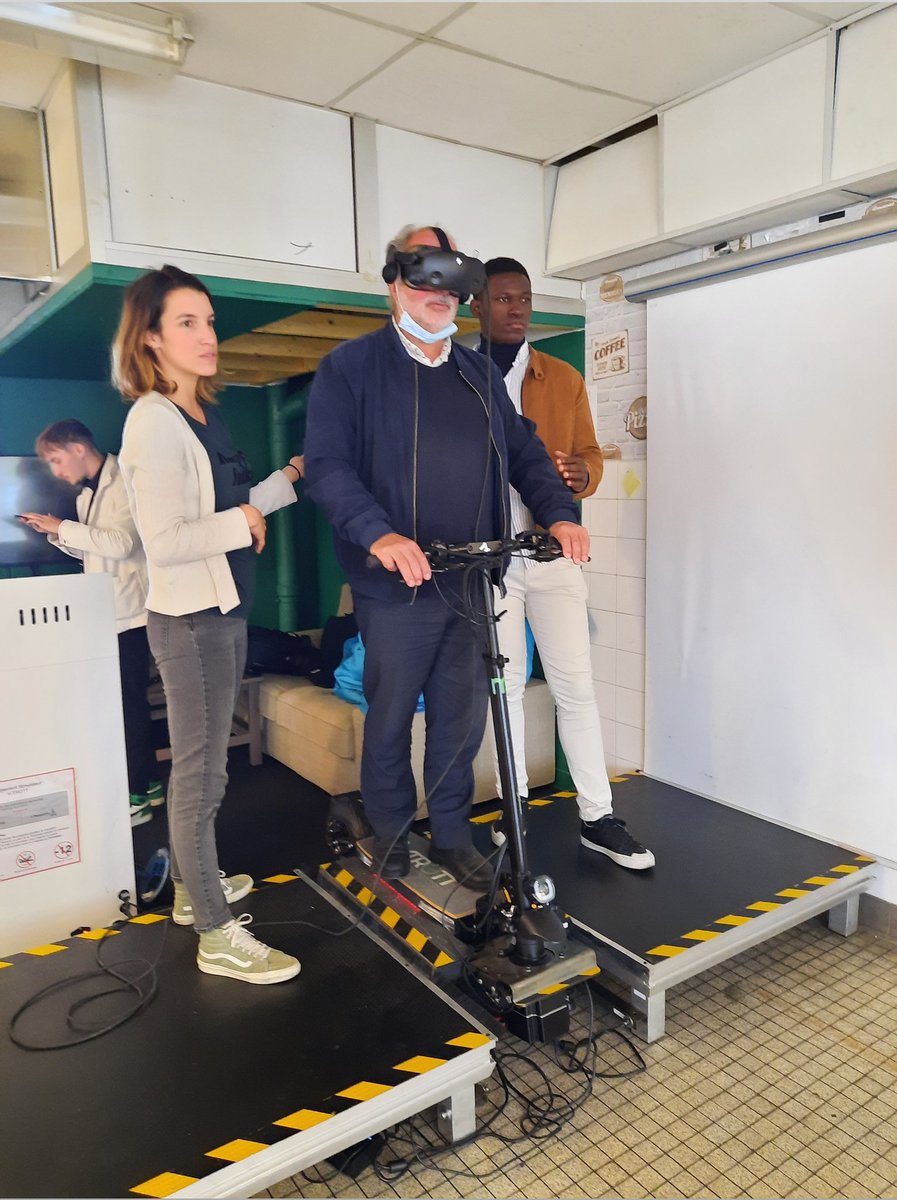 MWheel_Fr's tweet photo. #Prévention et #sensibilisation aux #micromobilites à #Technowest #Begles auprès des #startups et #entreprises #Mobiprox #VTROTT #MobilitéResponsable https://t.co/pAoZUqK0eO