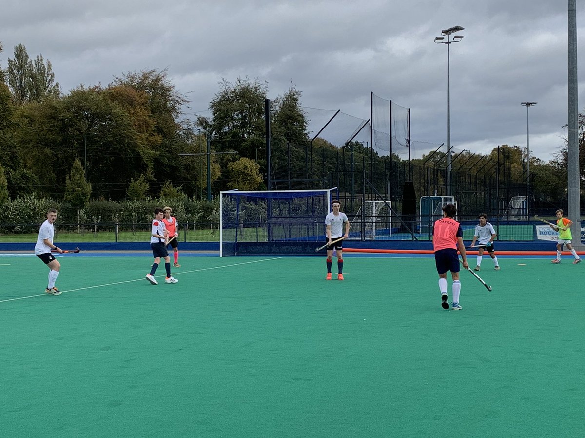 UKLionsHockey1's tweet photo. Great Day 1.  #nofear #ubuntu #mates  The rest follows.  🦁🏑🔥 https://t.co/gxLI9YChpT