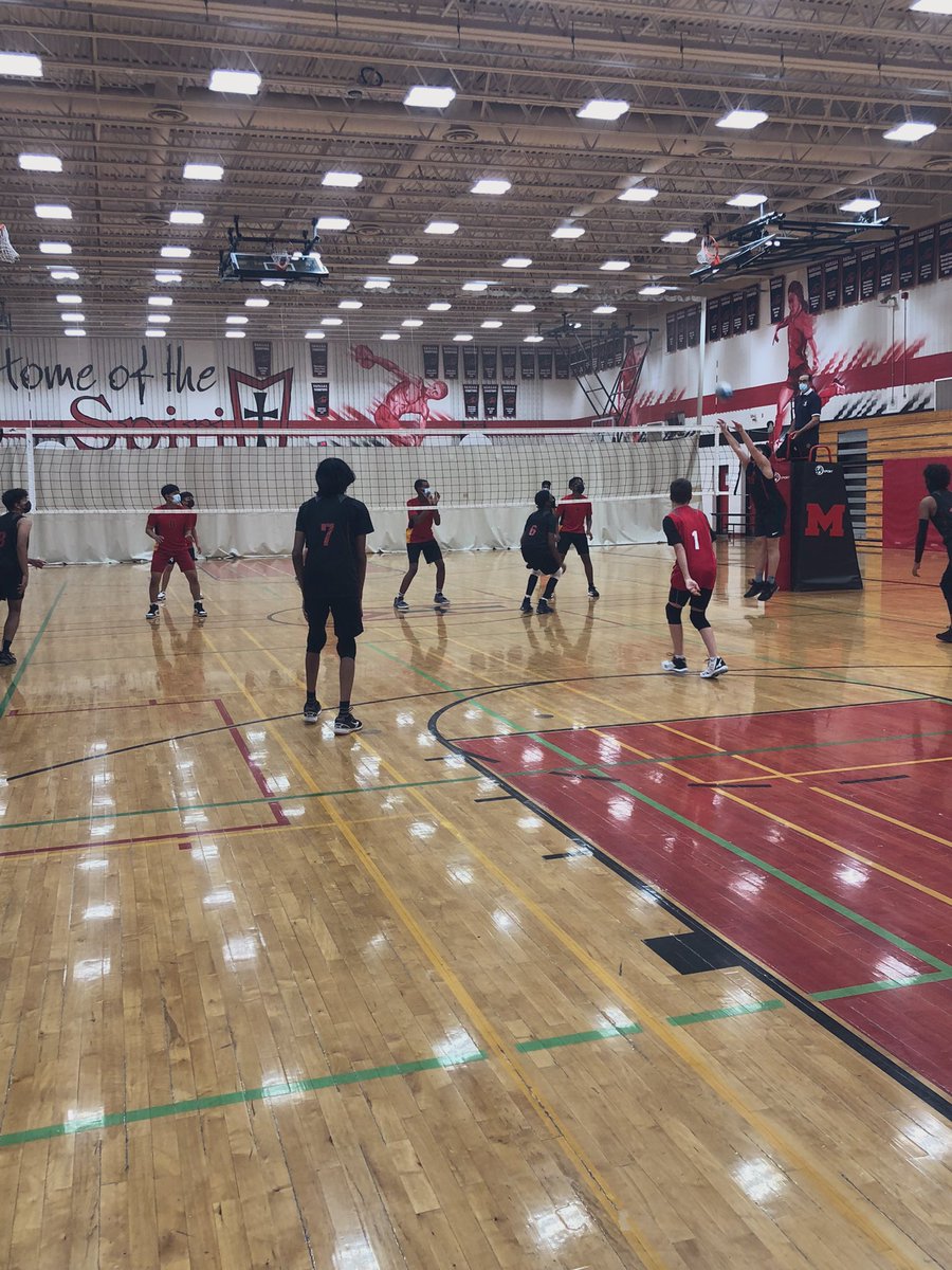marcyathletics's tweet photo. #marcyvb now in action against #bramptoncentennial https://t.co/vXVk4y0efI