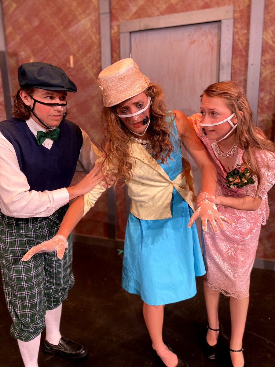 Cast and Crew rehearse every day and are getting excited for the performances.

If you're interested in the Play, come and see the show tomorrow or friday at 7pm in the PAC.
↧ Tickets are still available ↧
vancoevents.com/us/events/land…