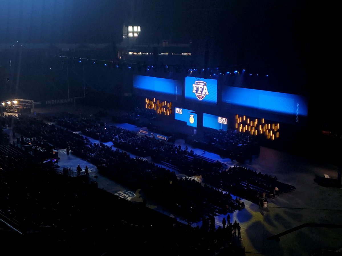FFAMcCook's tweet photo. Opening session for the 94th National FFA #ffarocks #ffa21 https://t.co/JkHOfzVkPY