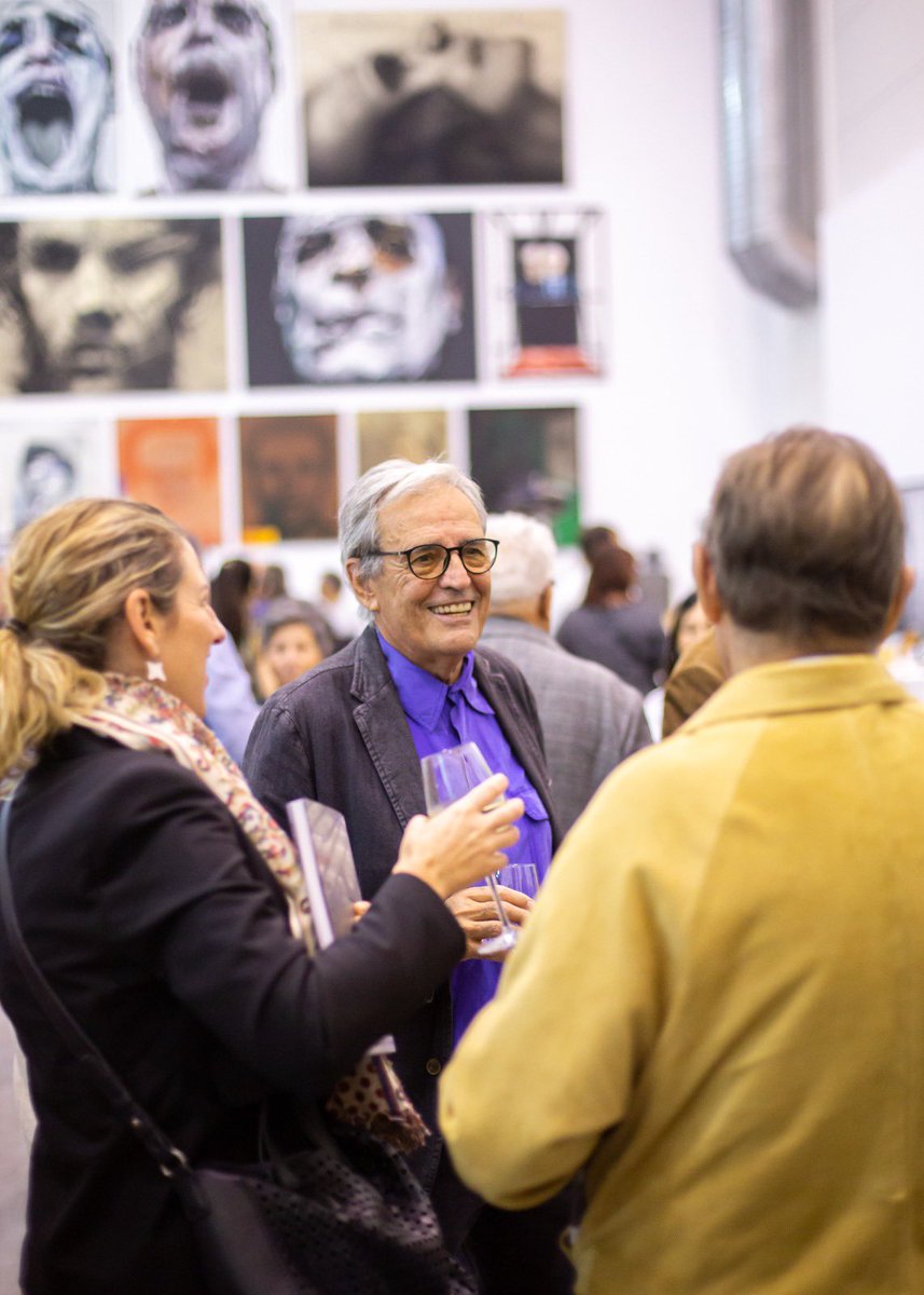 La Marina de València tweet media