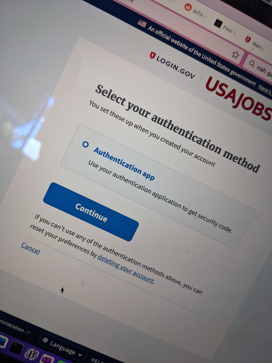 shrinkingmedic's tweet image. PSA: DON'T FORGET TO TRANSFER YOUR GOOGLE AUTHENTICATOR FROM OLD PHONE TO NEW PHONE BEFORE WIPING IT. #nowayin #startfromscratch