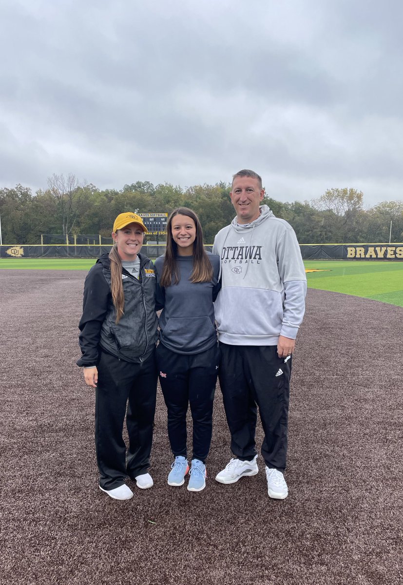 AvaHutchings's tweet photo. After a great campus tour and talk with @jaykahnt and @Shafferrr, I am happy to announce that I have received an offer from @OttawaBravesSB! Thank you for having me today! https://t.co/ZWwz5hVnQ3