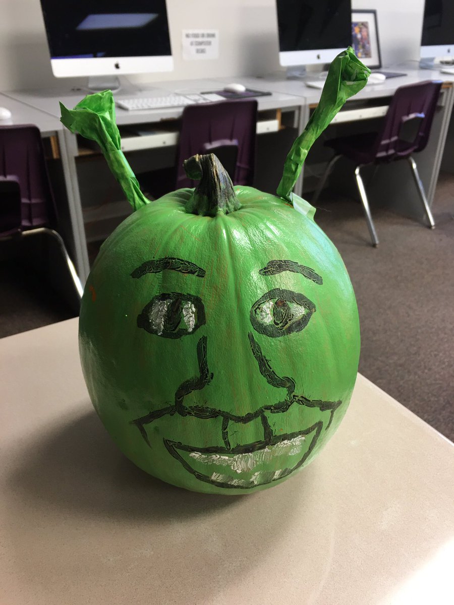 We have a winner! Congratulations @bremcmurtry08 and <a href="/chaple_brooke/">Brooke Chaple</a> on winning the pumpkin painting contest!