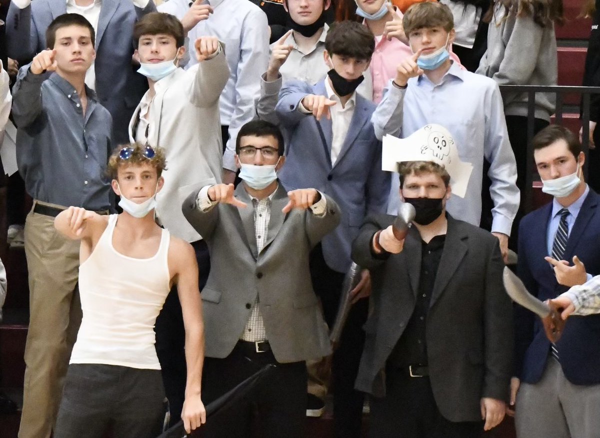 Ryle Student Section tweet media