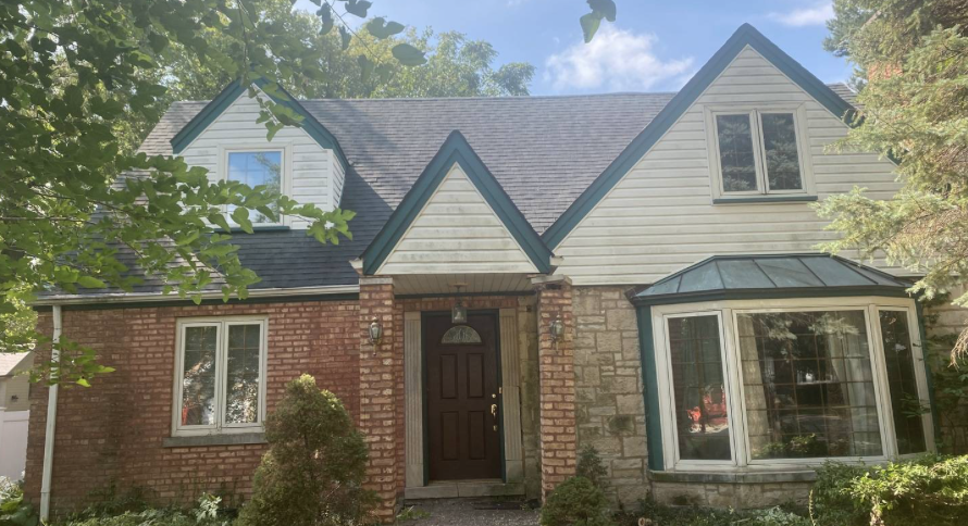Century21ELM's tweet photo. 2205 Woodland Avenue  Park Ridge
BRING YOUR DESIGN IDEAS!! BIG 6 bedroom 2 bath home, priced to move. Handyman special, Needs a fresh set of eyes. Triangle sized lot, 9440 SF of land, house is approx 2400sf. https://t.co/LcpVZsCEkO https://t.co/PB2XwIT9yX