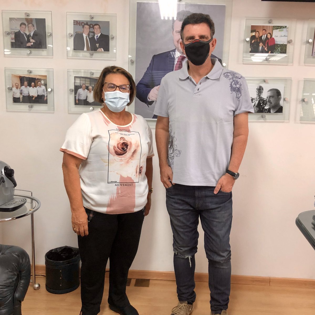 eduavallone's tweet photo. Hoje tive o prazer de receber a professora e teóloga Maria Aparecida dos Santos, uma das fundadoras do PROS - Partido Republicano da Ordem Social. 

Fiquei muito honrado com a visita e feliz de conhecer essa lutadora pelos direitos da mulher. https://t.co/ZPnY9LESC1