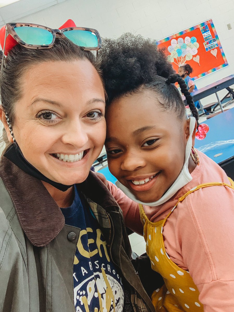 geshunter1st's tweet photo. Red Ribbon Week ❤️ https://t.co/rNFqOzumLD