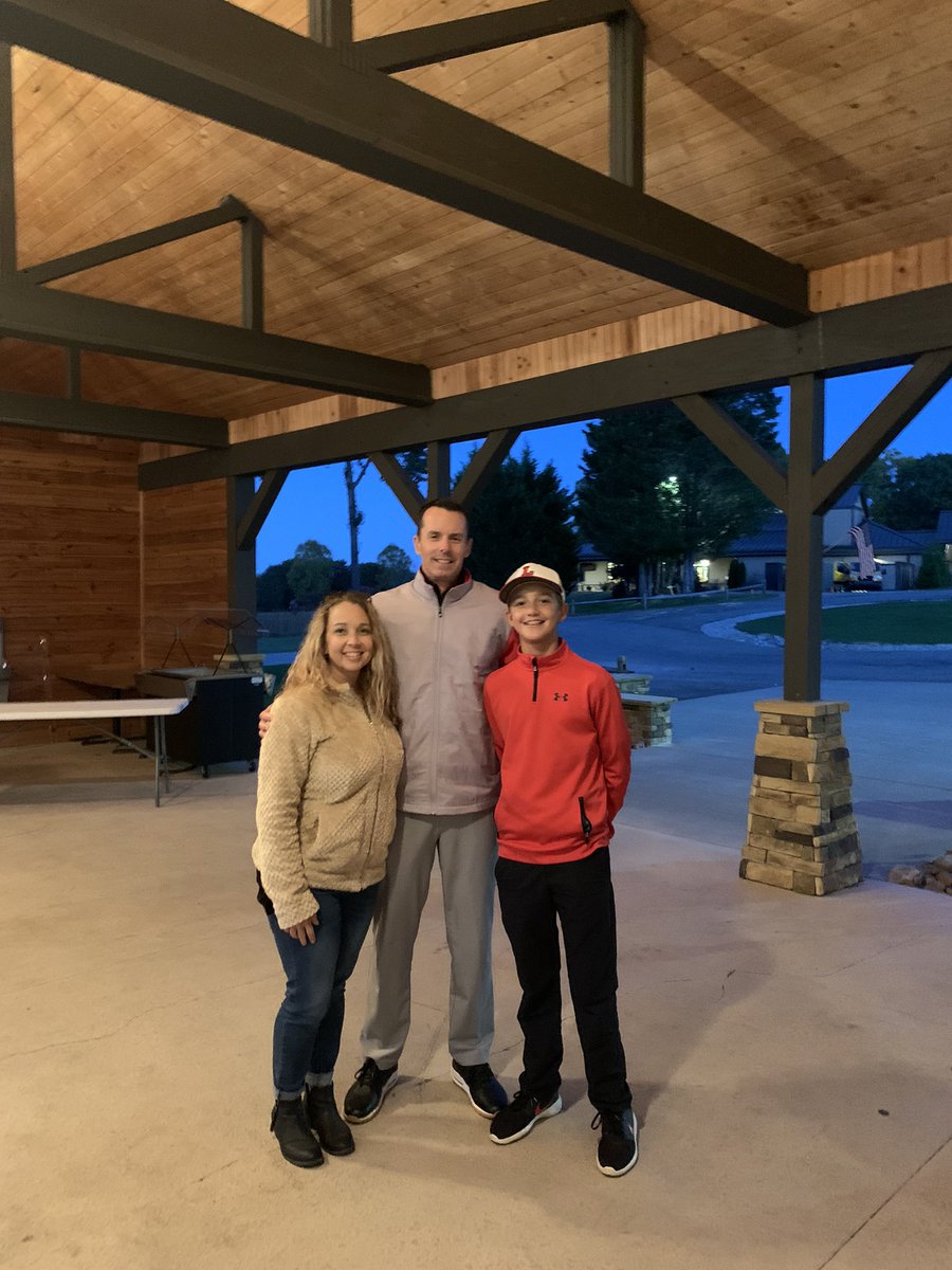 LHS Golf Banquet was tonight. Congratulations Redskin Golfers on a great season. ⛳️🔴⚪️<a href="/Ben_Mackintosh/">Ben MacKintosh</a>