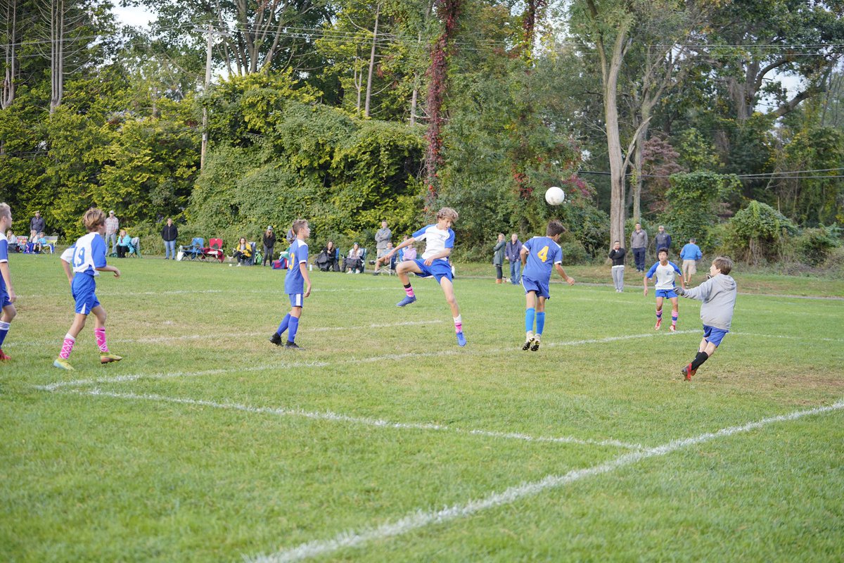 DodichW's tweet photo. Fair Haven Boys advanced to the championship game after defeating Oceanport 4-1 in the Semi-Finals. Here’s Ben Smelyansky scoring a header goal. Please come support the boys in our Championship Game tomorrow at FH Fields! #FHLeads https://t.co/413SbB2q69