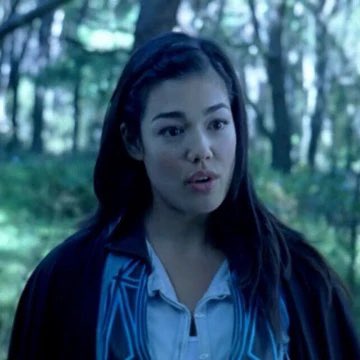 Happy 42nd Birthday to Melanie Vallejo who played Madison Rocca/Mystic Force Blue in Power Rangers Mystic Force! 