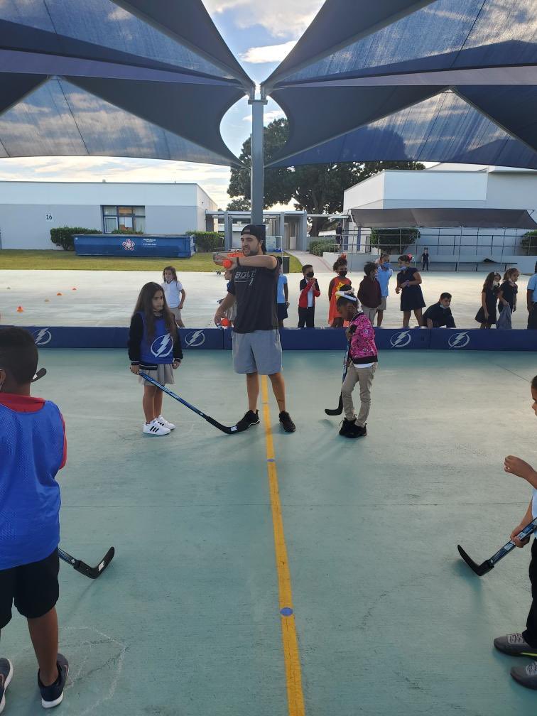 Dickenson Elementary tweet media