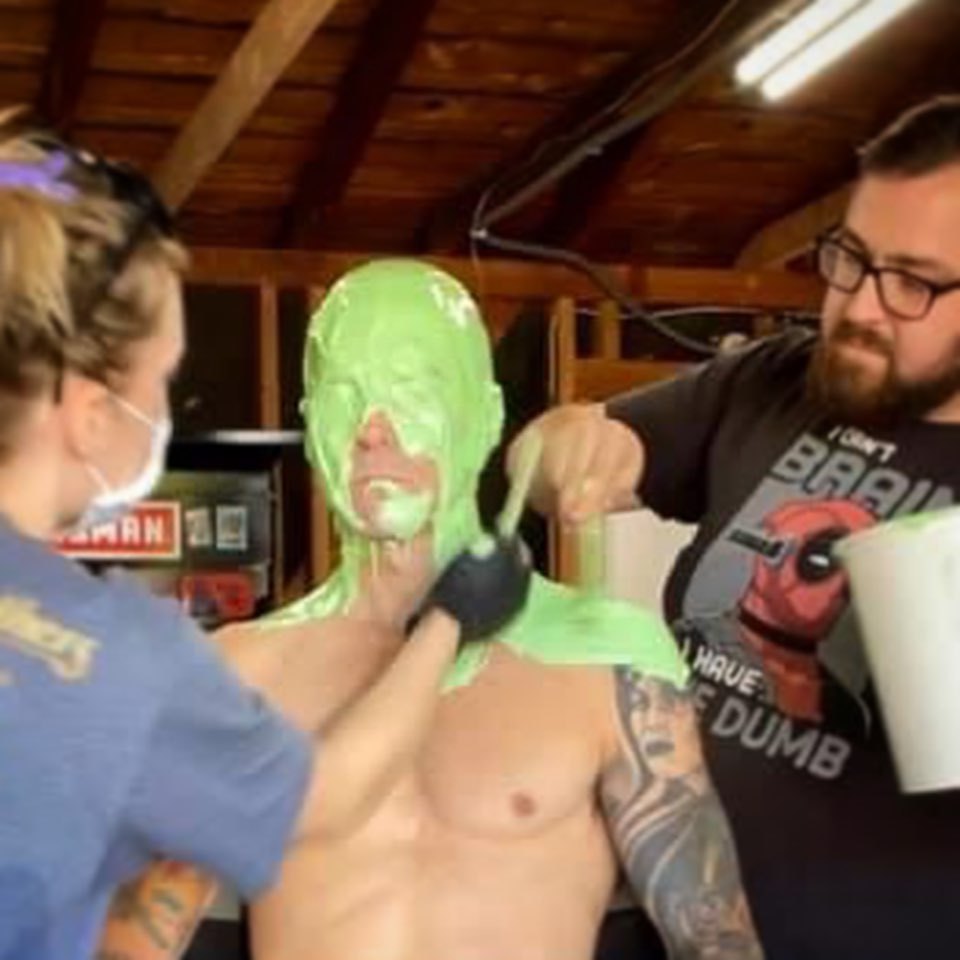 BentleyAdvanced's tweet photo. #Repost from @sonofpumpkinhead using Body Doubleβ’ silicone!
Lifecast @mjw7147 Sunday with @carleydoesmakeup Hoping to have something started soon with @theschoneberg @smoothon @ramaterials #smoothon #reynoldsadvancedmaterials #bodydouble #silicone #lifecast #rubber #makeup https://t.co/EtsvQ2rX2U