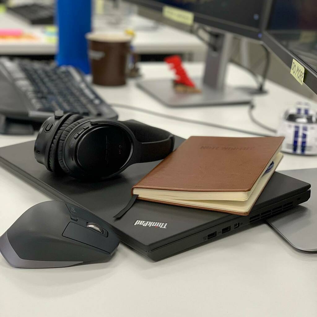 the_devlife's tweet photo. Last day after 4 years!
Although I haven’t been working in the office for over a year now, I’m still going to miss this place. I met a lot of people and made new friends in this place.
#thedevlife #coding #newjob #lastday #lastworkday #newstart #devlif… https://t.co/AwYhYM6aGu https://t.co/gSfVkSkWOi